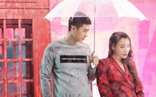Hồ Quỳnh Hương dầm mưa lúc 4h sáng diễn cảnh ngôn tình với trai trẻ Hồ Quỳnh Hương dầm mưa lúc 4h sáng diễn cảnh ngôn tình với trai trẻ
