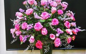 Những bình hoa chưa đến 50.000 đồng của bà mẹ Hà thành Những bình hoa chưa đến 50.000 đồng của bà mẹ Hà thành