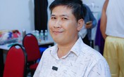 Phước Sang đeo tang cha, xuất hiện tiều tụy trong show truyền hình Phước Sang đeo tang cha, xuất hiện tiều tụy trong show truyền hình