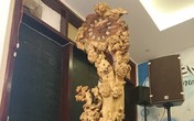 Chiếc đồng hồ gốc me tuổi đời trăm độc nhất vô nhị đất Việt Chiếc đồng hồ gốc me tuổi đời trăm độc nhất vô nhị đất Việt