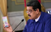Cả chồng tiền mới mua nổi cuộn giấy vệ sinh ở Venezuela Cả chồng tiền mới mua nổi cuộn giấy vệ sinh ở Venezuela