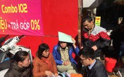 Gần 100 nữ công nhân mòn mỏi đợi tiền trợ cấp thôi việc Gần 100 nữ công nhân mòn mỏi đợi tiền trợ cấp thôi việc