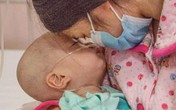 Bác sĩ cứu sống rất nhiều bệnh nhân nhưng lại bất lực với căn bệnh của chính con đẻ vì không có tiền