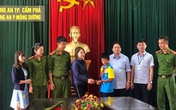 Học sinh lớp 6 bất ngờ nhặt được gần 1 cây vàng Học sinh lớp 6 bất ngờ nhặt được gần 1 cây vàng