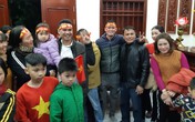 Chuyện thâm cung bí sử của 3 tuyển thủ nổi tiếng quê Đông Anh (4): Phát hoảng vì…fan hâm mộ Chuyện thâm cung bí sử của 3 tuyển thủ nổi tiếng quê Đông Anh (4): Phát hoảng vì…fan hâm mộ