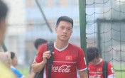 Chuyện thâm cung bí sử của 3 tuyển thủ nổi tiếng quê Đông Anh (2): Đã từng khuyên con bỏ nghề quần đùi, áo số Chuyện thâm cung bí sử của 3 tuyển thủ nổi tiếng quê Đông Anh (2): Đã từng khuyên con bỏ nghề quần đùi, áo số