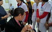 Bé gái bị bỏ rơi tại bệnh viện đã được giao cho làng trẻ mồ côi SOS Hà Tĩnh Bé gái bị bỏ rơi tại bệnh viện đã được giao cho làng trẻ mồ côi SOS Hà Tĩnh