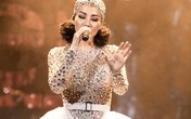 Thu Minh gây sốc khi diện đồ sexy hát "hit" của Sơn Tùng Thu Minh gây sốc khi diện đồ sexy hát "hit" của Sơn Tùng