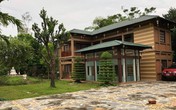 Kín tiếng về đời tư nên công chúng bị "sốc khi hình ảnh biệt thự của vợ chồng Thanh Thanh Hiền vô tình được hé lộ Kín tiếng về đời tư nên công chúng bị "sốc khi hình ảnh biệt thự của vợ chồng Thanh Thanh Hiền vô tình được hé lộ