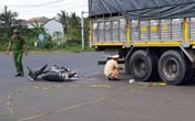 Nam sinh lớp 11 tử vong sau va chạm với xe tải Nam sinh lớp 11 tử vong sau va chạm với xe tải