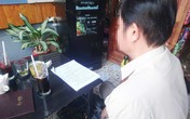Kỷ luật thầy hiệu phó bị cô hiệu trưởng phát hiện ảnh 'nóng' trong mail trường Kỷ luật thầy hiệu phó bị cô hiệu trưởng phát hiện ảnh 'nóng' trong mail trường