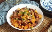 Sườn xào khoai tây - món mặn ngon cơm cho ngày thu mát trời Sườn xào khoai tây - món mặn ngon cơm cho ngày thu mát trời