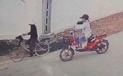 Hàng xóm nói gì về cháu bé 11 tuổi bị bà nội sát hại? Hàng xóm nói gì về cháu bé 11 tuổi bị bà nội sát hại?
