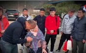 Thầy Park rưng rưng bên mẹ già, U23 Việt Nam làm điều đặc biệt Thầy Park rưng rưng bên mẹ già, U23 Việt Nam làm điều đặc biệt