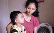 Cơ cực mẹ đơn thân ung thư giai đoạn cuối bên con trai 6 tuổi Cơ cực mẹ đơn thân ung thư giai đoạn cuối bên con trai 6 tuổi
