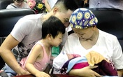 Những câu chuyện thấm đẫm tình người bên giường cấp cứu Những câu chuyện thấm đẫm tình người bên giường cấp cứu