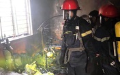 Người phụ nữ sang hàng xóm chơi quên rút điện gây cháy nhà Người phụ nữ sang hàng xóm chơi quên rút điện gây cháy nhà
