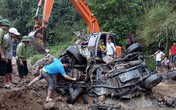 Tìm thấy ô tô chở 2 cán bộ biên phòng Thanh Hóa bị lũ cuốn trôi từ năm 2017 Tìm thấy ô tô chở 2 cán bộ biên phòng Thanh Hóa bị lũ cuốn trôi từ năm 2017
