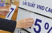 Lãi suất đồng loạt tăng mạnh: Tiền chảy mạnh, giật mình bất an Lãi suất đồng loạt tăng mạnh: Tiền chảy mạnh, giật mình bất an