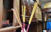 Dùng hương điện tử trên ban thờ là đánh lừa gia tiên? Dùng hương điện tử trên ban thờ là đánh lừa gia tiên?