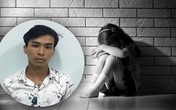 Lô diện 'yêu râu xanh' hiếp dâm, cướp bông tai của bé gái 8 tuổi trước khi tẩu thoát Lô diện 'yêu râu xanh' hiếp dâm, cướp bông tai của bé gái 8 tuổi trước khi tẩu thoát