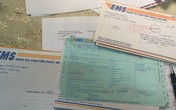 Vì sao hai nghi phạm giết người đã 6 năm vẫn chưa bị xử lý? Vì sao hai nghi phạm giết người đã 6 năm vẫn chưa bị xử lý?