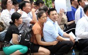 Nghìn người thức thâu đêm cả tuần vật vờ xếp hàng xin visa Hàn Quốc Nghìn người thức thâu đêm cả tuần vật vờ xếp hàng xin visa Hàn Quốc