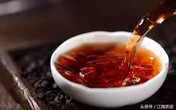 Trông như cục đất đen sì nhưng lại là siêu phẩm 'hóa thạch trà' hiếm có Trông như cục đất đen sì nhưng lại là siêu phẩm 'hóa thạch trà' hiếm có