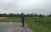 Hà Tĩnh: Con đường đang xây dựng bị bỏ “cụt” giữa cánh đồng, người dân gặp khó Hà Tĩnh: Con đường đang xây dựng bị bỏ “cụt” giữa cánh đồng, người dân gặp khó