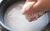 Thói quen hầu hết mọi người đều mắc phải khi nấu cơm khiến nồi cơm điện xịn cỡ nào cũng hỏng Thói quen hầu hết mọi người đều mắc phải khi nấu cơm khiến nồi cơm điện xịn cỡ nào cũng hỏng