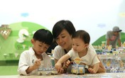 Hoa đán dễ thương nhất Hong Kong từng dọn dẹp vệ sinh kiếm thêm thu nhập và cuộc sống ít ai ngờ sau khi rời TVB Hoa đán dễ thương nhất Hong Kong từng dọn dẹp vệ sinh kiếm thêm thu nhập và cuộc sống ít ai ngờ sau khi rời TVB