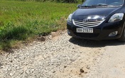 Hà Tĩnh: Người dân khốn khổ vì đường liên xã xuống cấp nghiêm trọng Hà Tĩnh: Người dân khốn khổ vì đường liên xã xuống cấp nghiêm trọng
