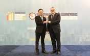 HDBank nhận giải thưởng “Ngân hàng bán lẻ nội địa tốt nhất năm 2019” HDBank nhận giải thưởng “Ngân hàng bán lẻ nội địa tốt nhất năm 2019”