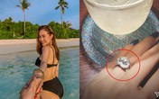 Khoe nhẫn kim cương ở vị trí đặc biệt, Minh Hằng sắp kết hôn? Khoe nhẫn kim cương ở vị trí đặc biệt, Minh Hằng sắp kết hôn?
