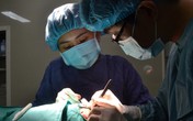 Tẩy nốt ruồi lạ trên mũi vì "phong thuỷ", người đàn ông không ngờ mắc ung thư Tẩy nốt ruồi lạ trên mũi vì "phong thuỷ", người đàn ông không ngờ mắc ung thư