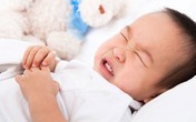 Trẻ kêu đau bụng, cha mẹ để ý dấu hiệu nguy hiểm này kẻo hối không kịp Trẻ kêu đau bụng, cha mẹ để ý dấu hiệu nguy hiểm này kẻo hối không kịp