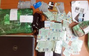 Khởi tố nhóm đối tượng làm giả giấy tờ, chiếm đoạt tiền tỷ của ngân hàng Khởi tố nhóm đối tượng làm giả giấy tờ, chiếm đoạt tiền tỷ của ngân hàng