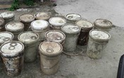 Hải Phòng: Trục vớt gần 30 thùng phi chất thải khiến nước kênh Hòa Bình bị ô nhiễm nghiêm trọng Hải Phòng: Trục vớt gần 30 thùng phi chất thải khiến nước kênh Hòa Bình bị ô nhiễm nghiêm trọng