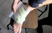 Dùng bắp cải theo cách này, bạn sẽ khỏi hẳn đau nhức xương khớp chỉ sau 1 giờ Dùng bắp cải theo cách này, bạn sẽ khỏi hẳn đau nhức xương khớp chỉ sau 1 giờ