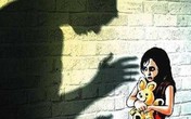 Chuyên gia lý giải vì sao bố mẹ không nên ghi thông tin cá nhân lên cặp sách của con Chuyên gia lý giải vì sao bố mẹ không nên ghi thông tin cá nhân lên cặp sách của con