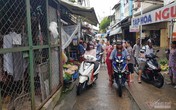 Nữ trưởng công an phường ở Cần Thơ 'xô xát' với người đi chợ Nữ trưởng công an phường ở Cần Thơ 'xô xát' với người đi chợ
