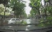 Hành động đẹp sau cơn bão khủng khiếp làm ấm lòng triệu người đang chịu mưa gió Hành động đẹp sau cơn bão khủng khiếp làm ấm lòng triệu người đang chịu mưa gió