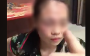 Bị bắt gặp khi đang tình tứ với chồng người khác trên ô tô, cô bồ nhí vẫn thản nhiên buộc lại tóc, mặc kệ chị vợ gào thét Bị bắt gặp khi đang tình tứ với chồng người khác trên ô tô, cô bồ nhí vẫn thản nhiên buộc lại tóc, mặc kệ chị vợ gào thét