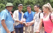 Tình người sau trận "đại hồng thủy" ở Sa Ná Tình người sau trận "đại hồng thủy" ở Sa Ná