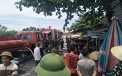Hà Nam: Phá cửa cứu ngôi nhà cháy ngùn ngụt nghi do chập điện Hà Nam: Phá cửa cứu ngôi nhà cháy ngùn ngụt nghi do chập điện