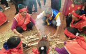 Hà Nội: Người dân quay về thời "đồ đá" trong lễ hội thi nấu cơm đầu năm mới Hà Nội: Người dân quay về thời "đồ đá" trong lễ hội thi nấu cơm đầu năm mới