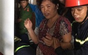 Phá cửa thang máy cứu bé trai 8 tháng tuổi và bà nội đang la hét ở Sài Gòn Phá cửa thang máy cứu bé trai 8 tháng tuổi và bà nội đang la hét ở Sài Gòn