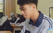 Tuổi 18 tự hào đứng dưới ngọn cờ Đảng và làm theo lời dạy của Bác Tuổi 18 tự hào đứng dưới ngọn cờ Đảng và làm theo lời dạy của Bác