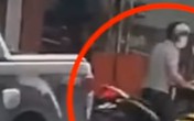 Người đàn ông kể phút lái ôtô đâm thẳng vào tên cướp tiệm vàng Người đàn ông kể phút lái ôtô đâm thẳng vào tên cướp tiệm vàng