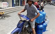 Quản lý thị trường kiểm tra loạn giá nước đóng chai Quản lý thị trường kiểm tra loạn giá nước đóng chai